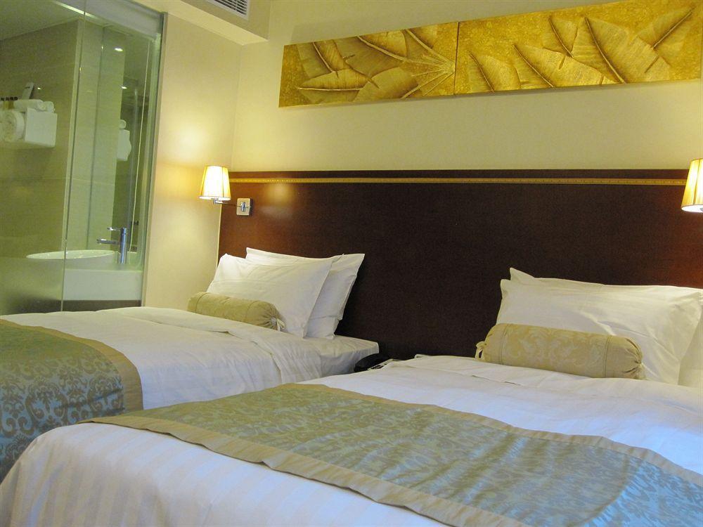 Brighton Hotel Хонконг Екстериор снимка