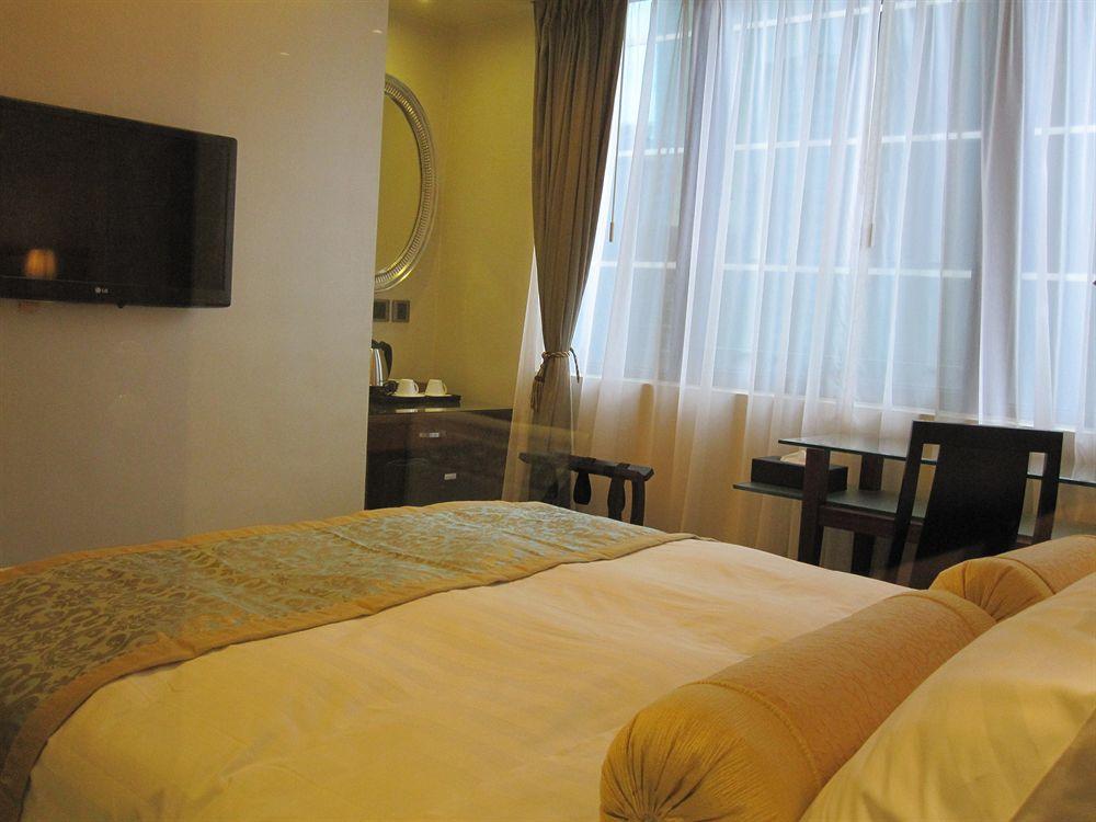 Brighton Hotel Хонконг Екстериор снимка