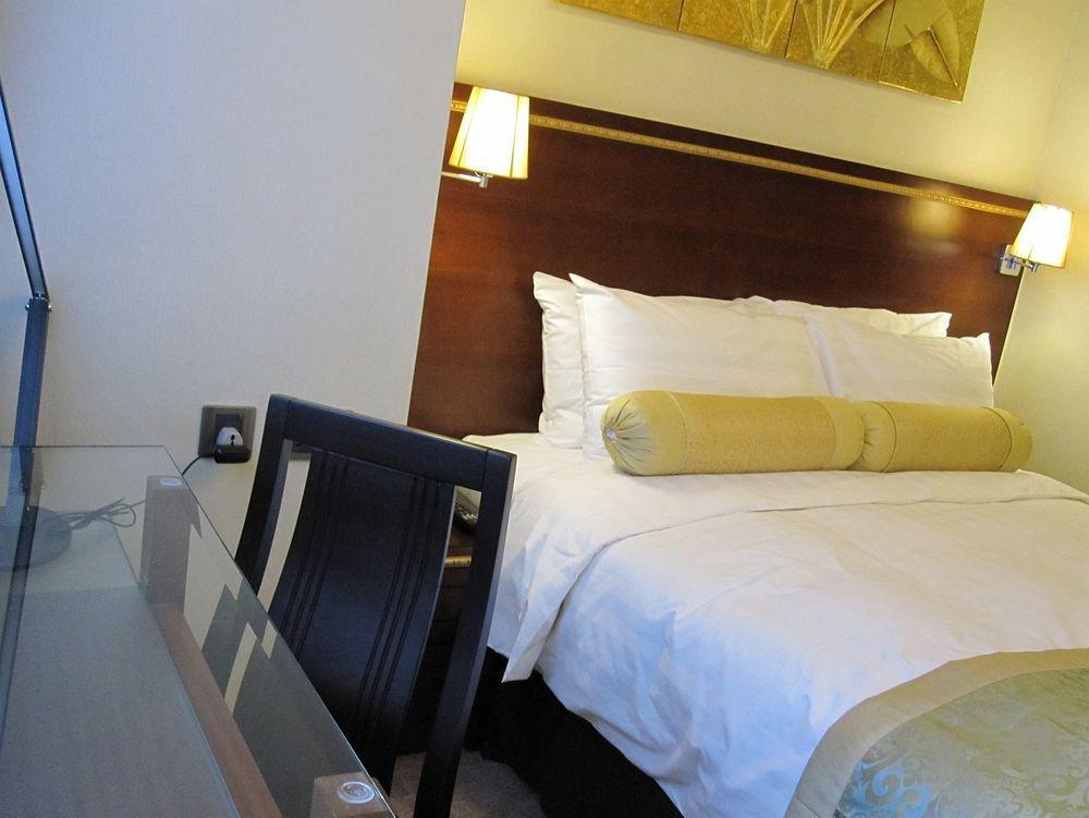 Brighton Hotel Хонконг Екстериор снимка