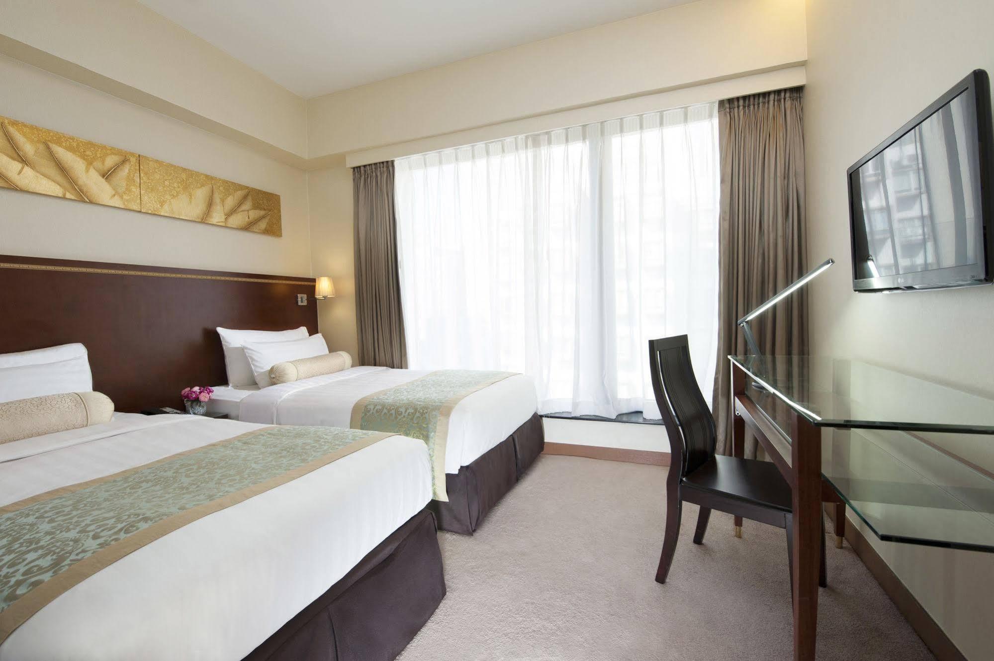 Brighton Hotel Хонконг Екстериор снимка
