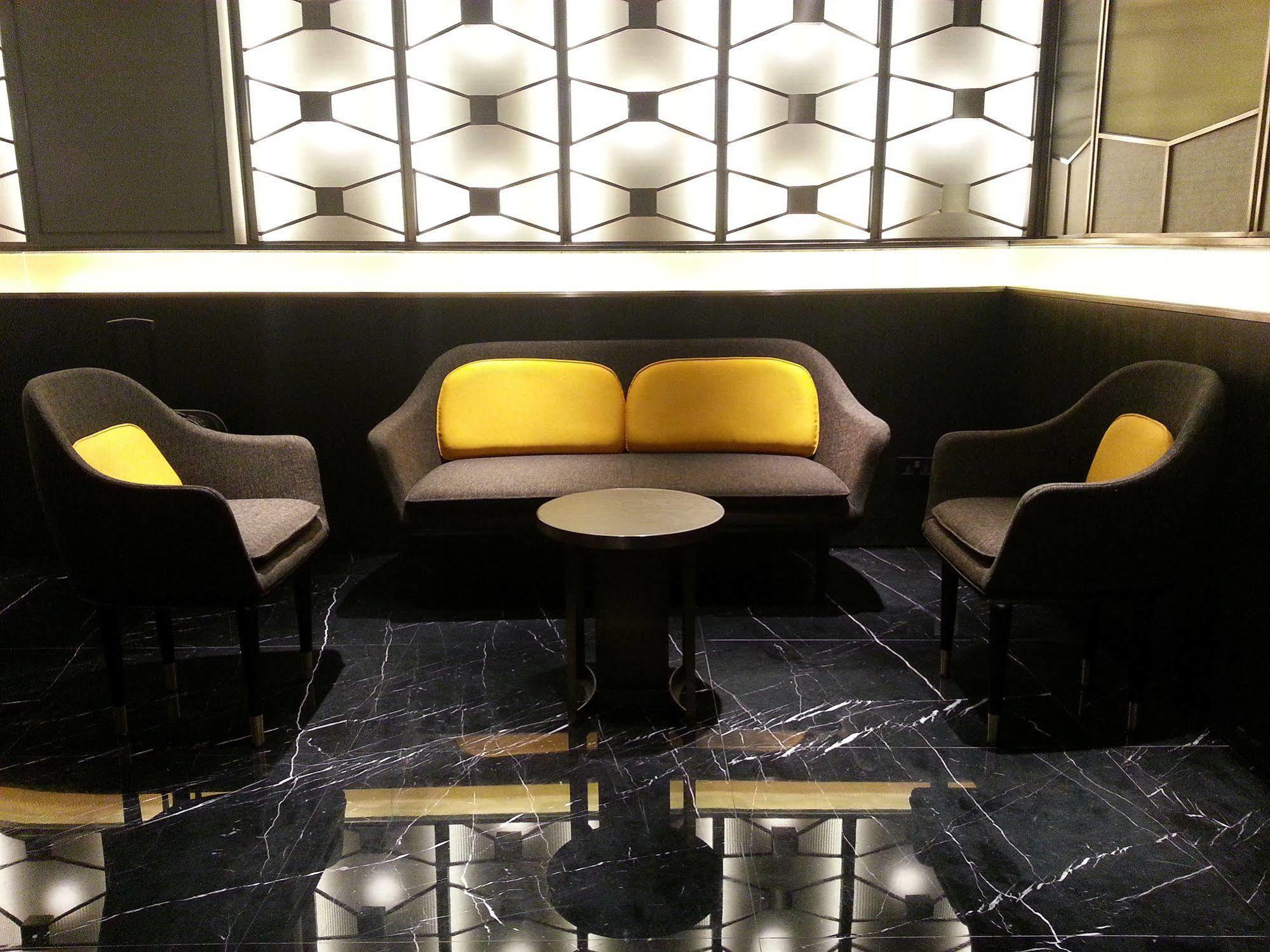 Brighton Hotel Хонконг Екстериор снимка