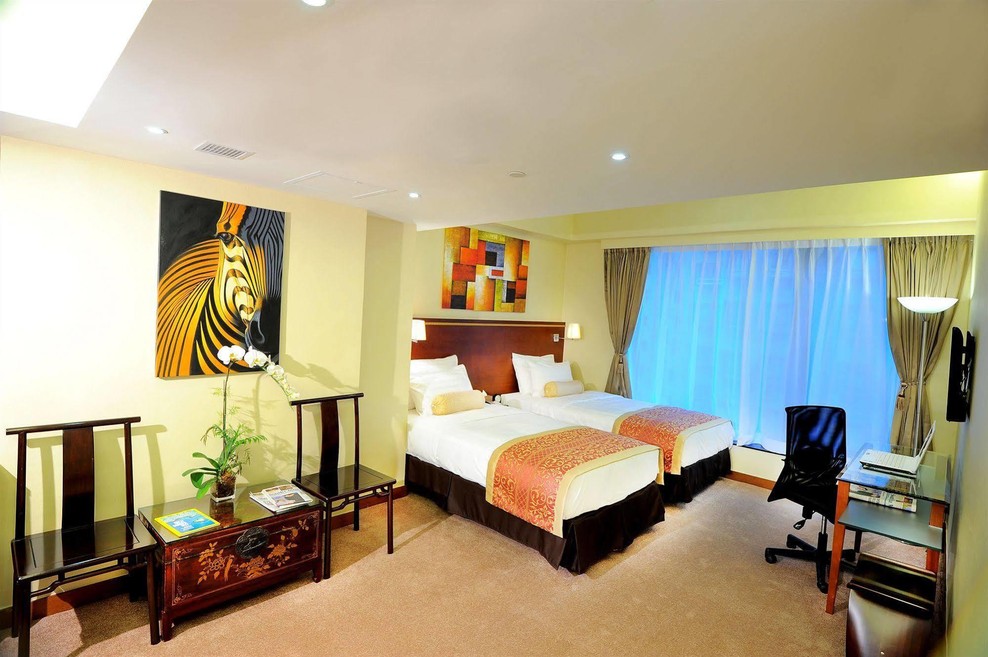 Brighton Hotel Хонконг Екстериор снимка
